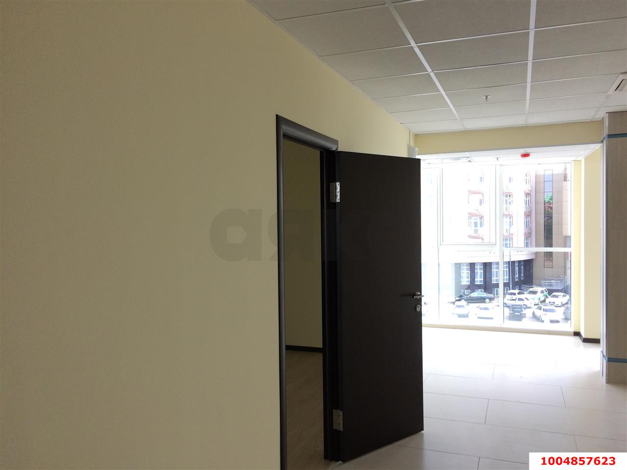 Фото №3: Офисное помещение 80&nbsp;м², 4/24&nbsp;эт. - Краснодар, Западный внутригородской округ, мкр. Центральный, ул. Кубанская набережная, 33