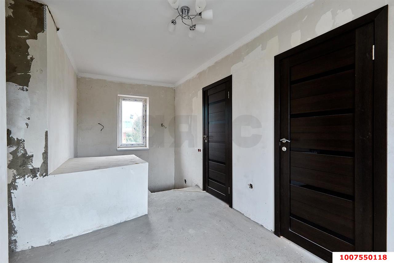 Фото №8: Дом 150&nbsp;м² + 4&nbsp;сот., 2&nbsp;эт. - СНТ Автомобилист, мкр. Прикубанский внутригородской округ, ул. Апельсиновая, 81