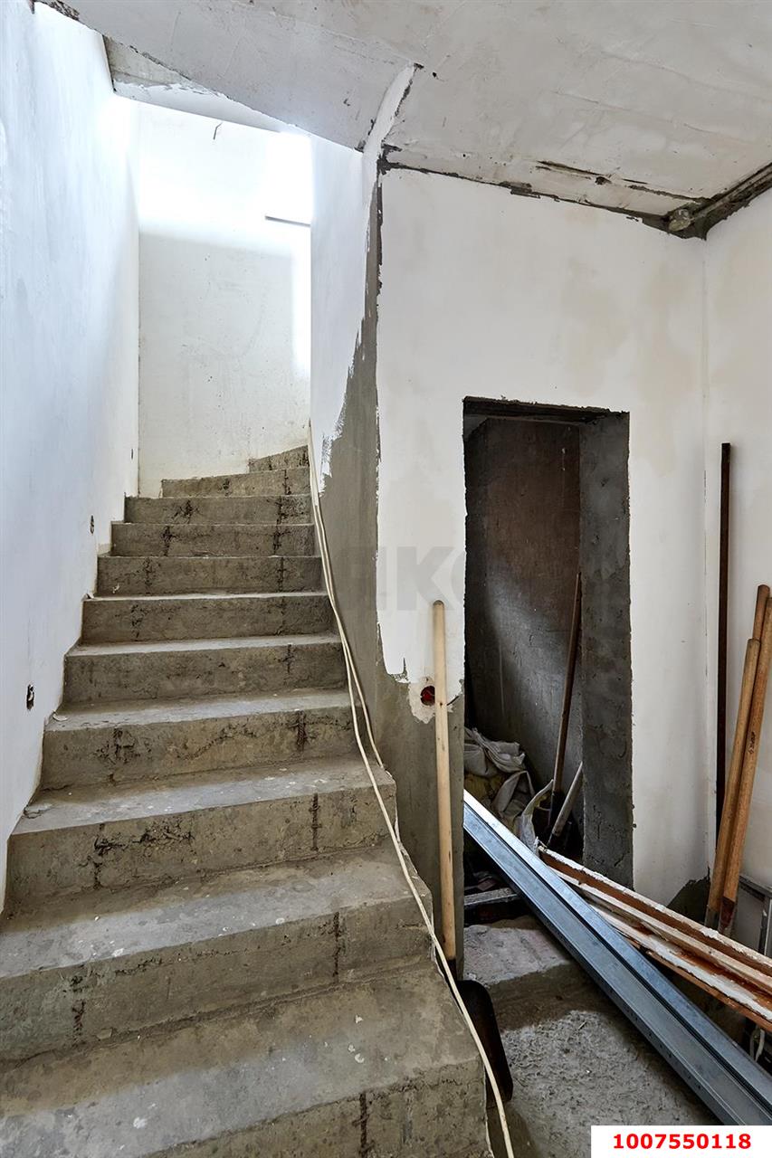 Фото №10: Дом 150&nbsp;м² + 4&nbsp;сот., 2&nbsp;эт. - СНТ Автомобилист, мкр. Прикубанский внутригородской округ, ул. Апельсиновая, 81