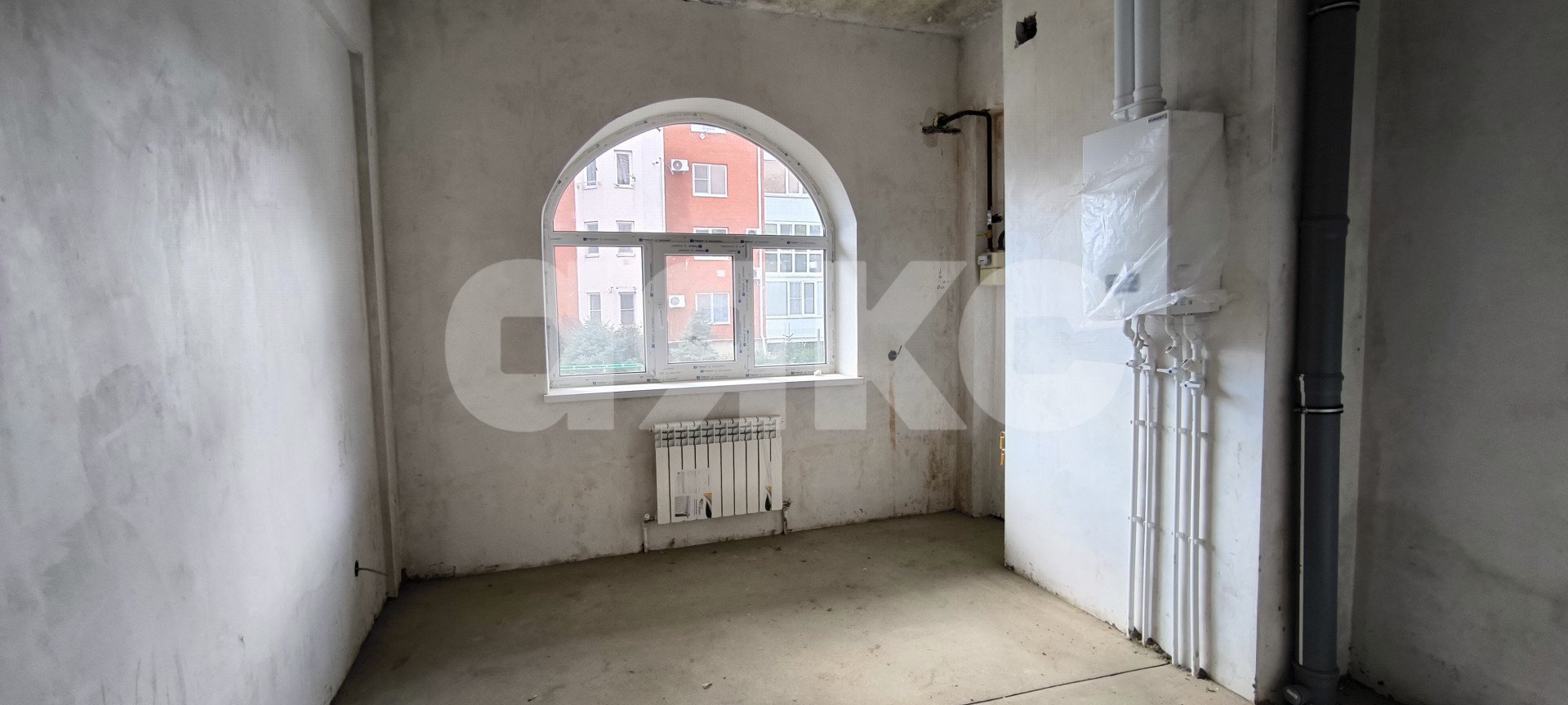 Фото №2: 2-комнатная квартира 65&nbsp;м², 1/6&nbsp;эт. - Горячий Ключ, мкр. Администрация, ул. Ленина, 199Б