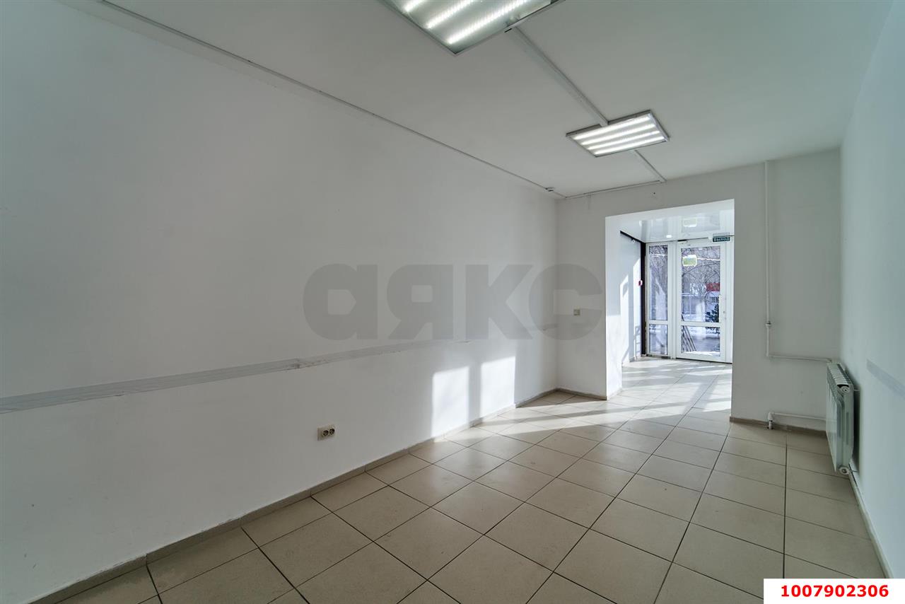 Фото №4: Студия 69&nbsp;м², 1/9&nbsp;эт. - Краснодар, Прикубанский внутригородской округ, мкр. Фестивальный, ул. имени Тургенева, 183