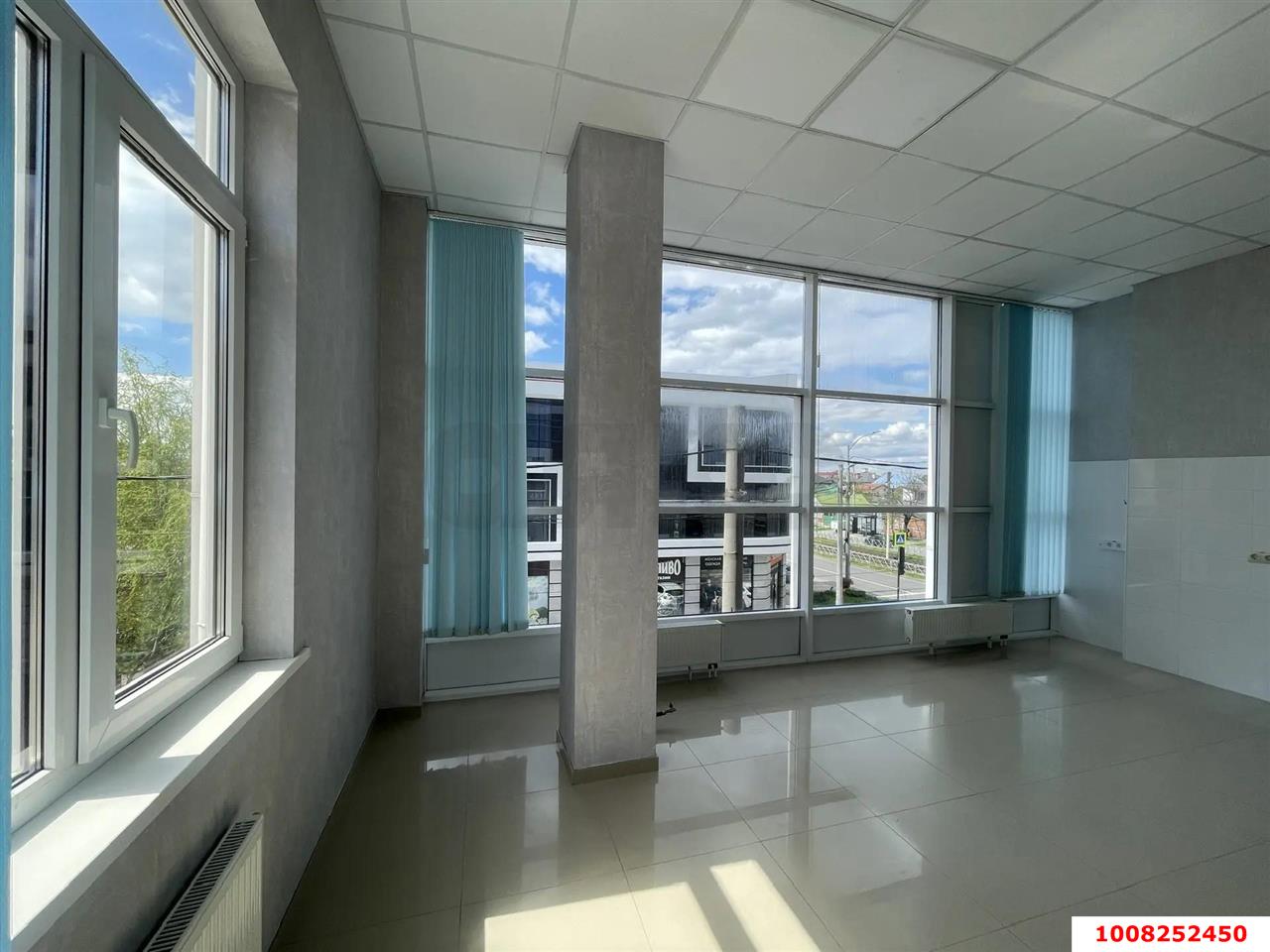 Фото №6: Торговое помещение 328&nbsp;м², 2/3&nbsp;эт. - Краснодар, Западный внутригородской округ, мкр. Кожзавод, ул. имени Калинина, 328