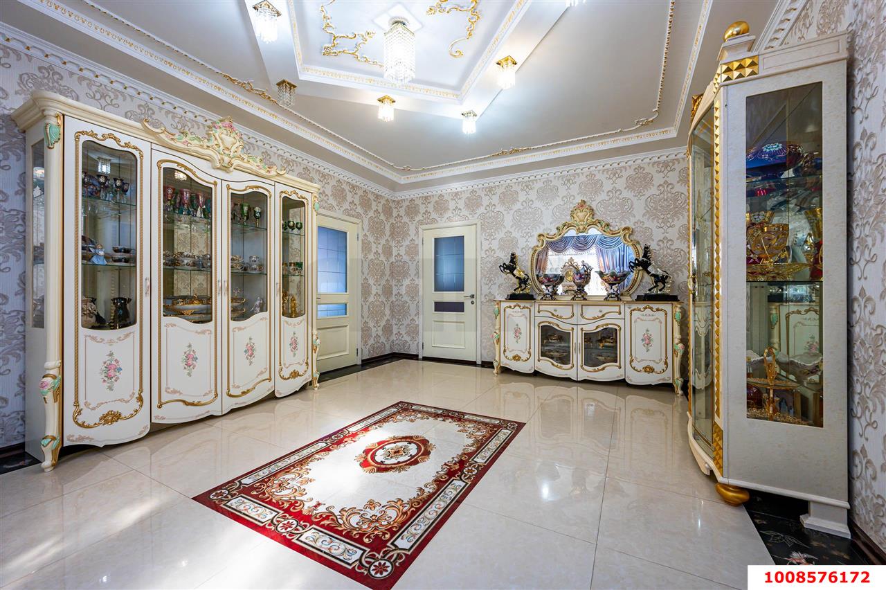Фото №10: Дом 323&nbsp;м² + 4.14&nbsp;сот., 2&nbsp;эт. - Краснодар, Прикубанский внутригородской округ, Калинино, мкр. Завод Радиоизмерительных Приборов, ул. Эстонская, 17