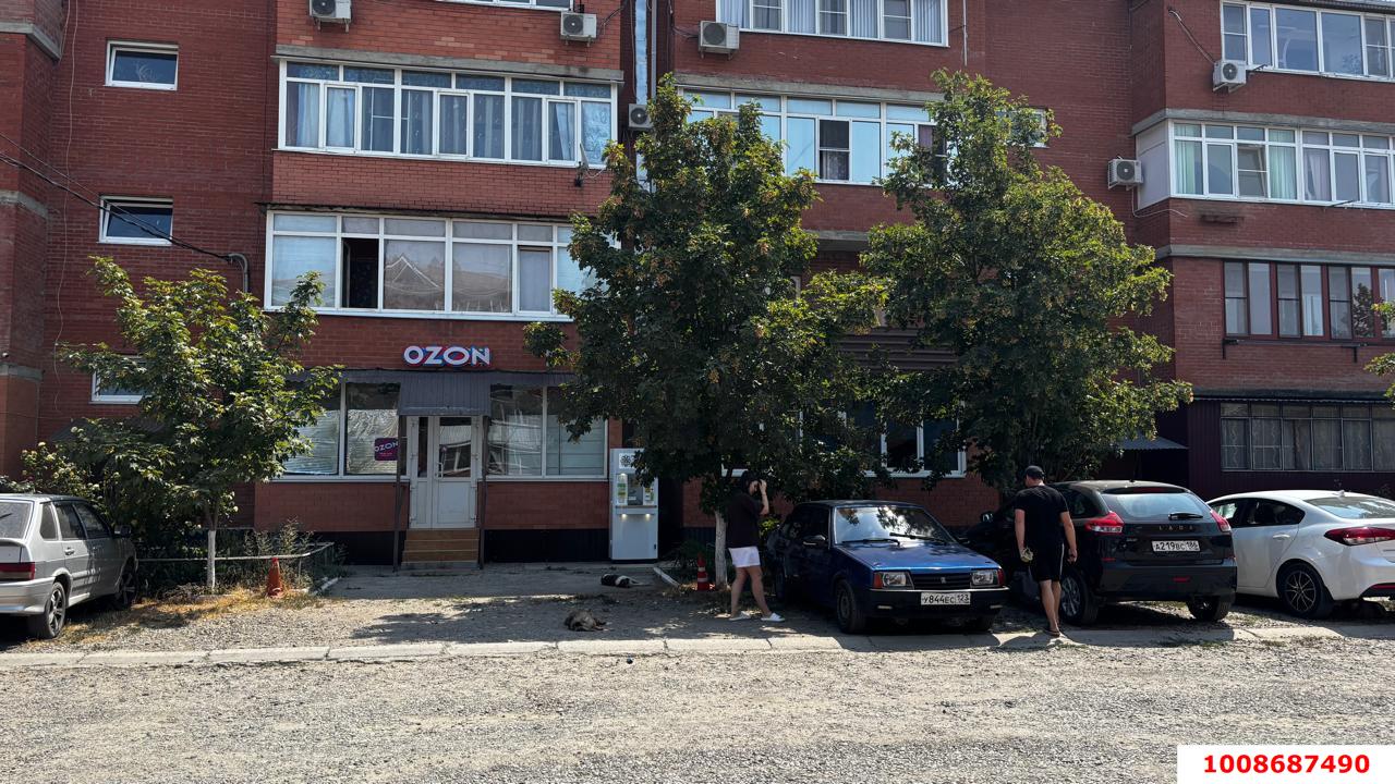 Фото №4: Торговое помещение 50&nbsp;м², 1/5&nbsp;эт. - Краснодар, Прикубанский внутригородской округ, мкр. Новый, ул. Спокойная, 5