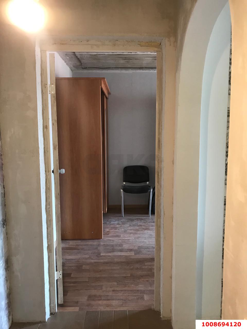 Фото №7: 1-комнатная квартира 30&nbsp;м², 4/5&nbsp;эт. - Краснодар, мкр. Прикубанский внутригородской округ, ул. Почтовое отделение 73, 73/1