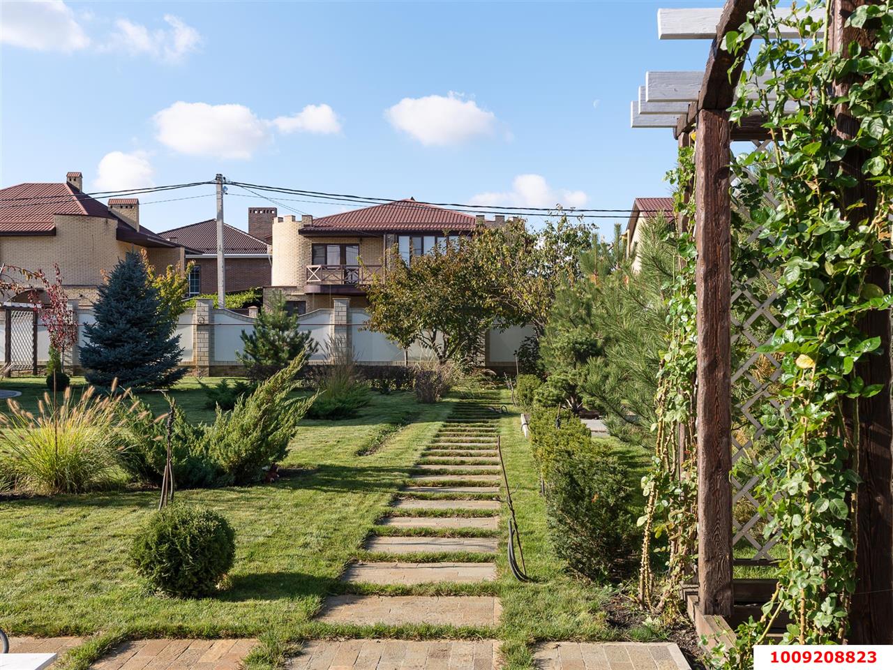 Фото №16: Дом 670&nbsp;м² + 16&nbsp;сот., 3&nbsp;эт. - Краснодар, Прикубанский внутригородской округ, мкр. 2-я Площадка, пр-д 3-й Кореновский, 6