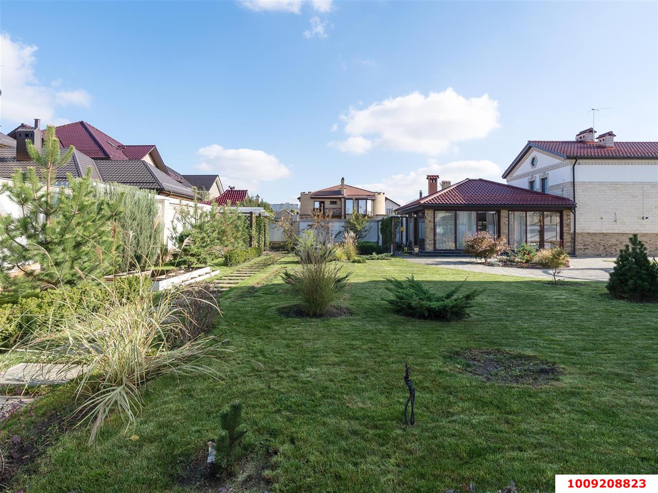 Фото №14: Дом 670&nbsp;м² + 16&nbsp;сот., 3&nbsp;эт. - Краснодар, Прикубанский внутригородской округ, мкр. 2-я Площадка, пр-д 3-й Кореновский, 6