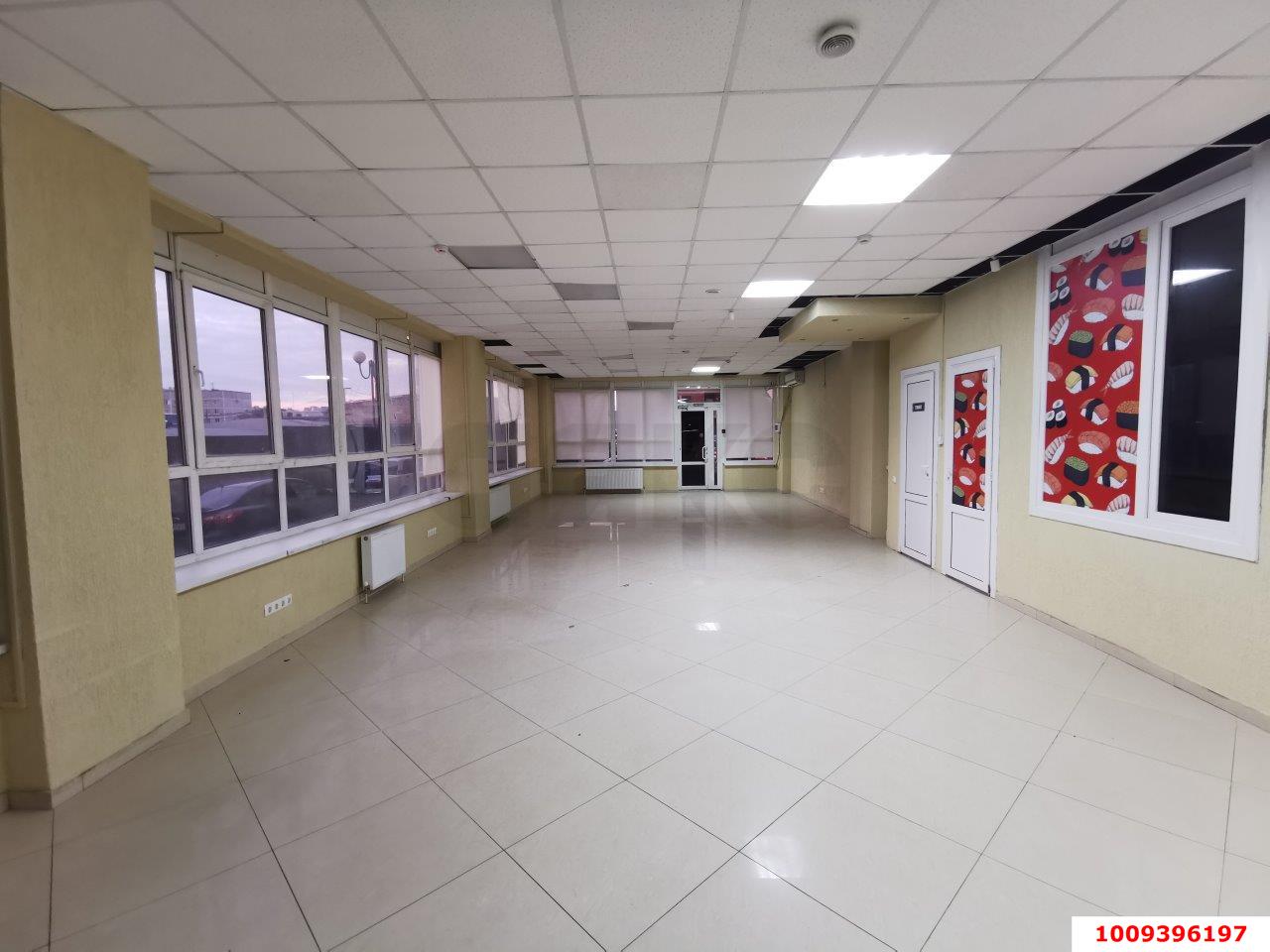 Фото №6: Торговое помещение 95&nbsp;м², 1/16&nbsp;эт. - Краснодар, Прикубанский внутригородской округ, Калинино, мкр. Завод Радиоизмерительных Приборов, пер. Гаражный, 9