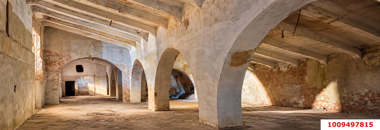 Фото №3: Отдельное здание 1857&nbsp;м², 1/3&nbsp;эт. - Новокубанск, ул. Суворова, 20кв1
