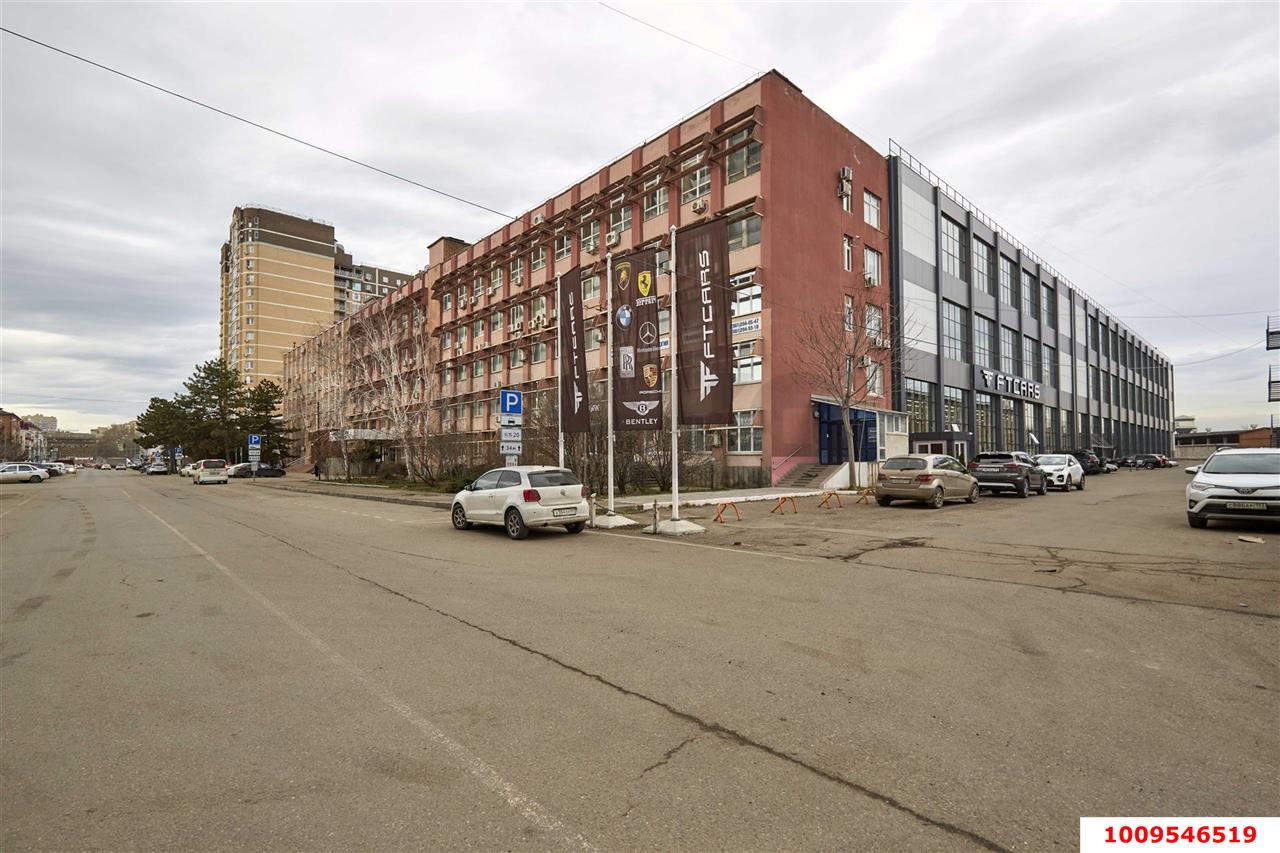Фото №4: Отдельное здание 10022&nbsp;м², 1/3&nbsp;эт. - Краснодар, Центральный внутригородской округ, мкр. 40 лет Победы, ул. Колхозная, 53/1