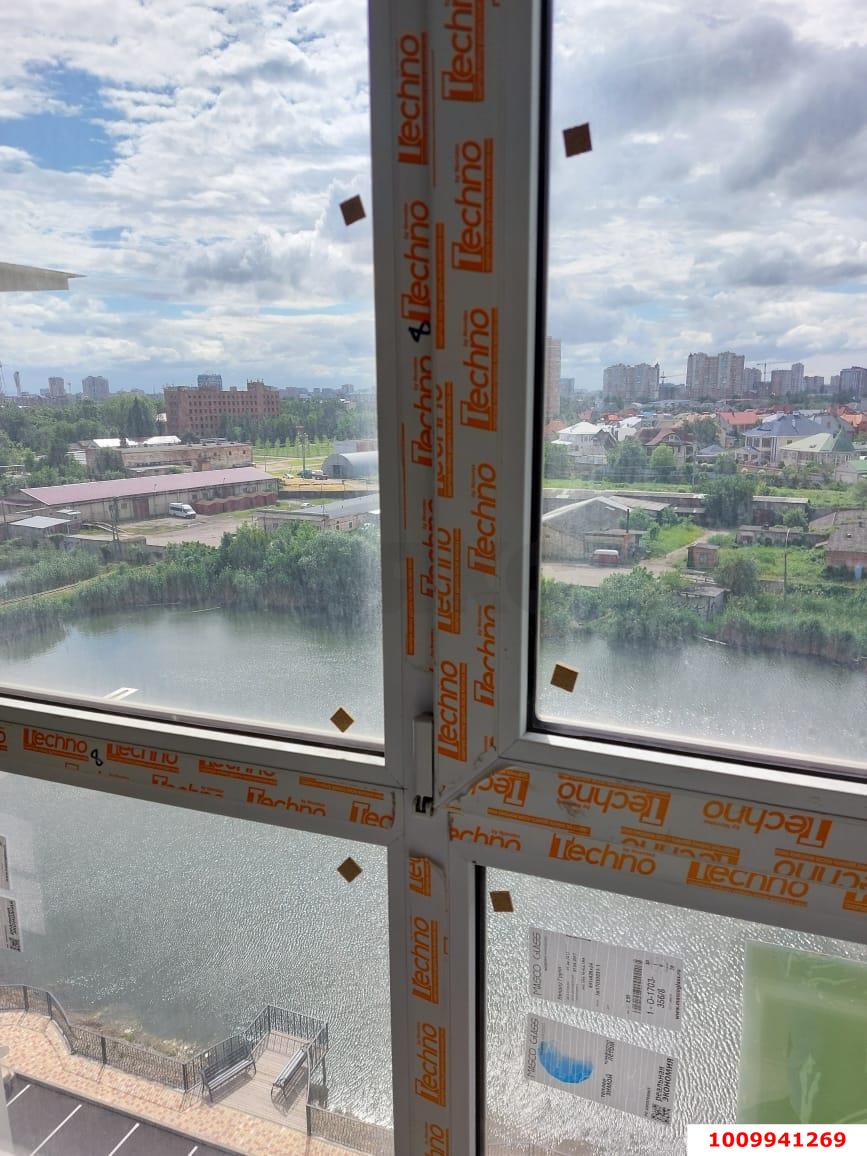 Фото №4: 1-комнатная квартира 54&nbsp;м², 8/21&nbsp;эт. - Краснодар, Прикубанский внутригородской округ, Школьный, Круглик, мкр. жилой комплекс Версаль, ул. Черниговская, 1