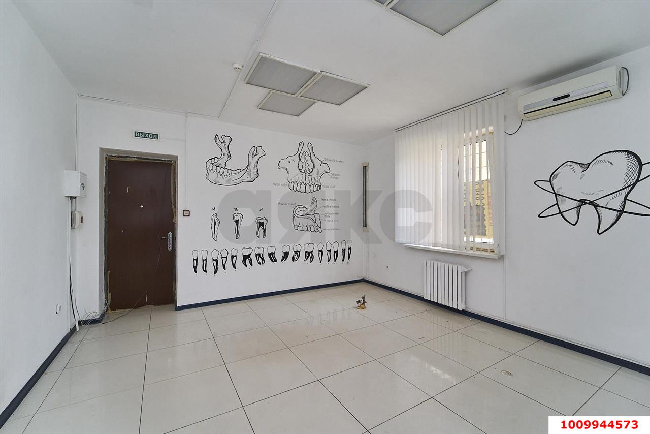 Фото №11: Торговое помещение 62&nbsp;м², 1/7&nbsp;эт. - Яблоновский, ул. Гагарина, 135