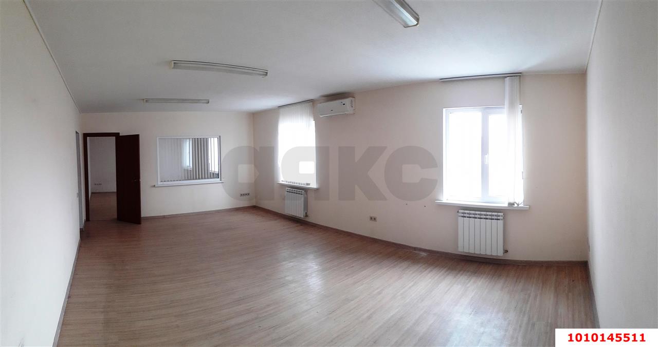 Фото №2: Коммерция 1700&nbsp;м², 1/1&nbsp;эт. - Краснодар, Прикубанский внутригородской округ, мкр. 9-й километр, ул. Кореновская, 48