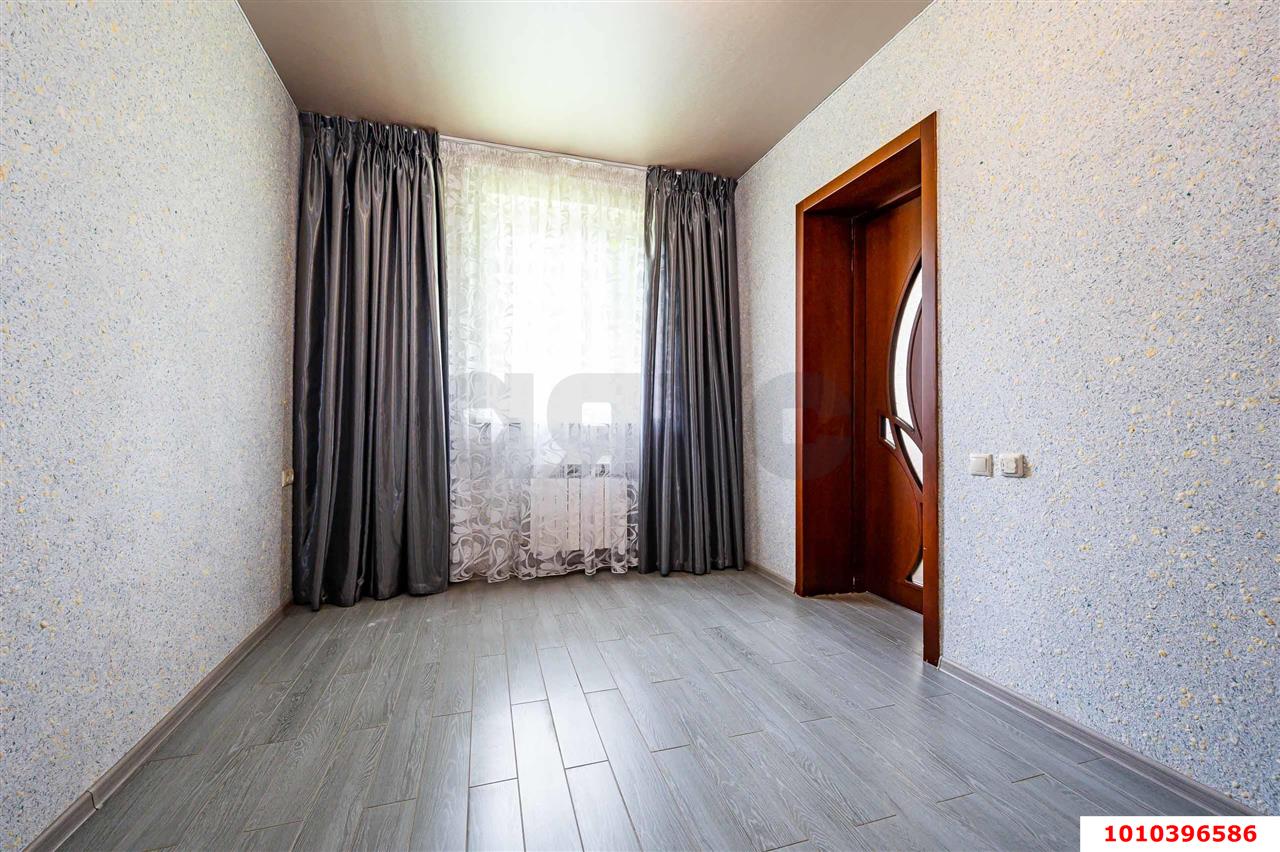 Фото №10: Дом 255&nbsp;м² + 6&nbsp;сот., 2&nbsp;эт. - Краснодар, Прикубанский внутригородской округ, Микрохирургии глаза, мкр. СНТ № 1, ул. Южная, 608