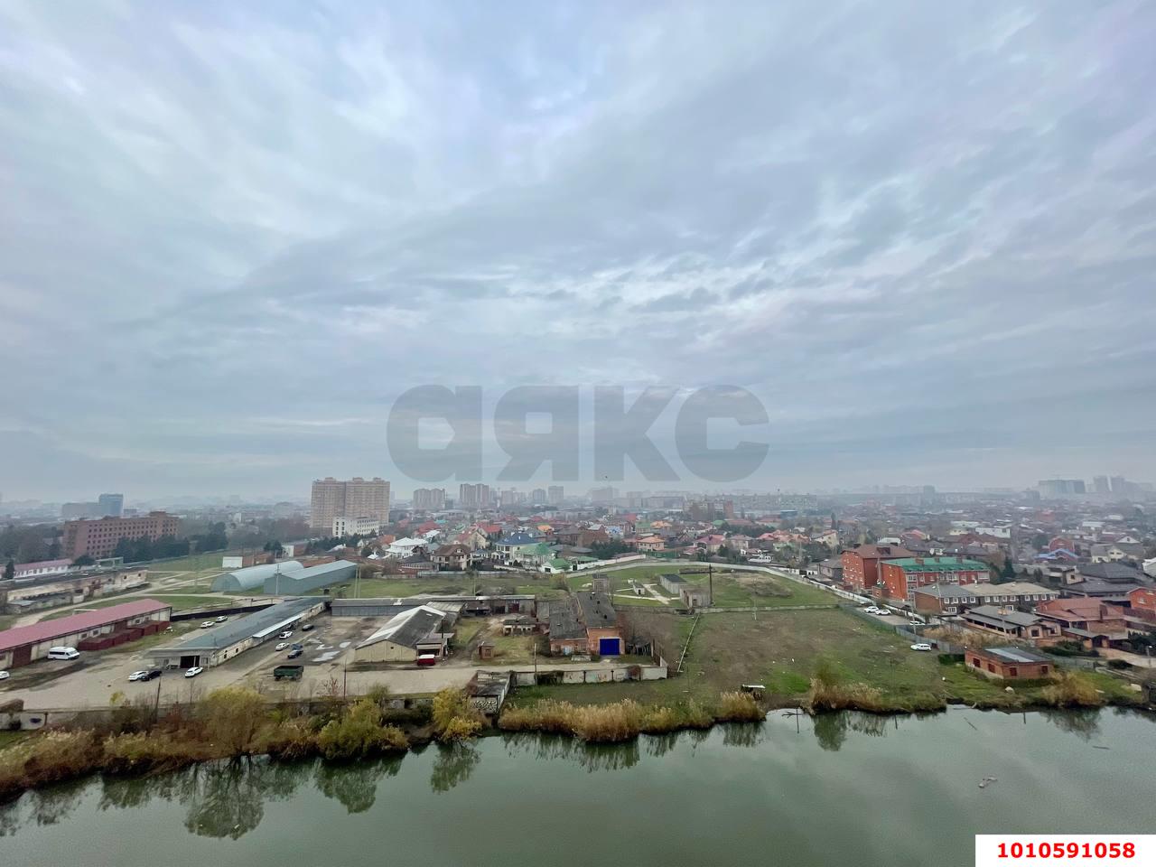 Фото №2: 1-комнатная квартира 53&nbsp;м², 13/21&nbsp;эт. - Краснодар, Прикубанский внутригородской округ, Школьный, Круглик, мкр. жилой комплекс Версаль, ул. Черниговская, 1