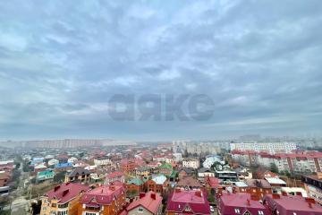 Фото №1: 1-комнатная квартира 49 м², 13/21 эт. - Краснодар, мкр. жилой комплекс Версаль, ул. Черниговская, 1