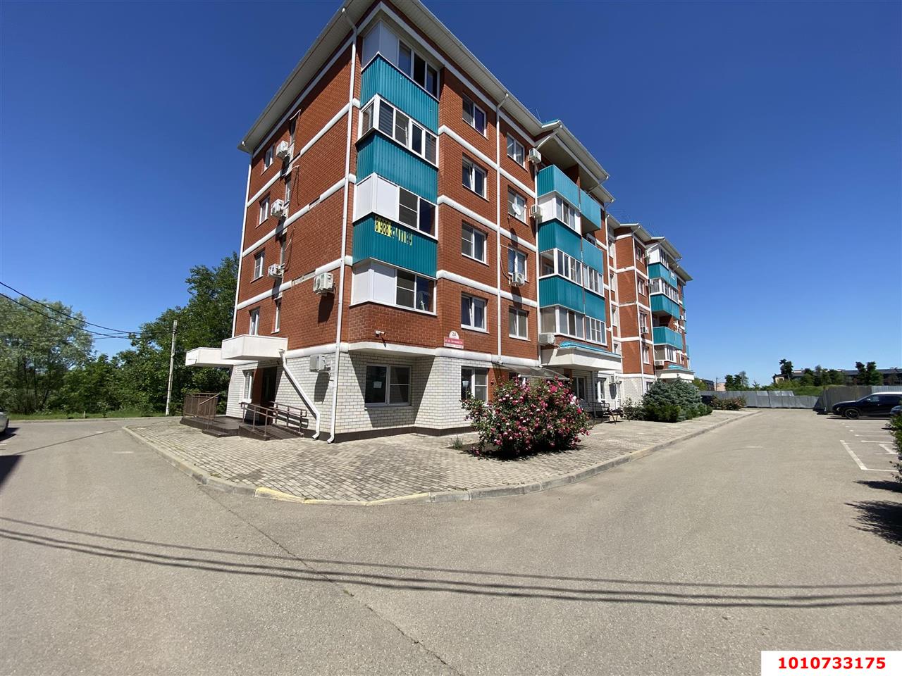 Фото №10: Торговое помещение 53&nbsp;м², 1/6&nbsp;эт. - Берёзовый, Прикубанский внутригородской округ, Прогресс, мкр. жилой комплекс Прогресс, ул. имени В.М. Бехтерева, 2Ак1