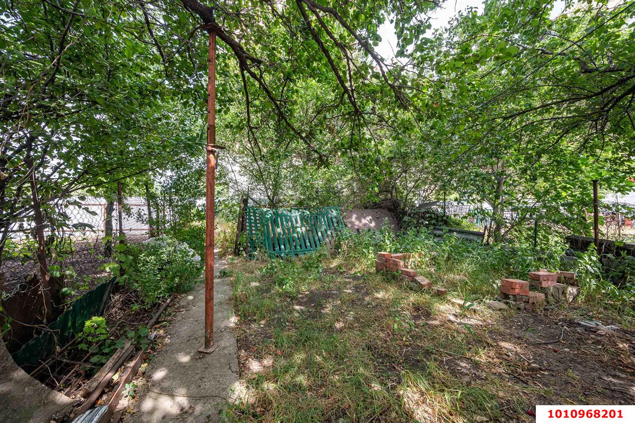 Фото №8: Часть дома 24&nbsp;м² + 1.58&nbsp;сот., 1&nbsp;эт. - Краснодар, Прикубанский внутригородской округ, мкр. Краевая Клиническая Больница, ул. 1 Мая, 324