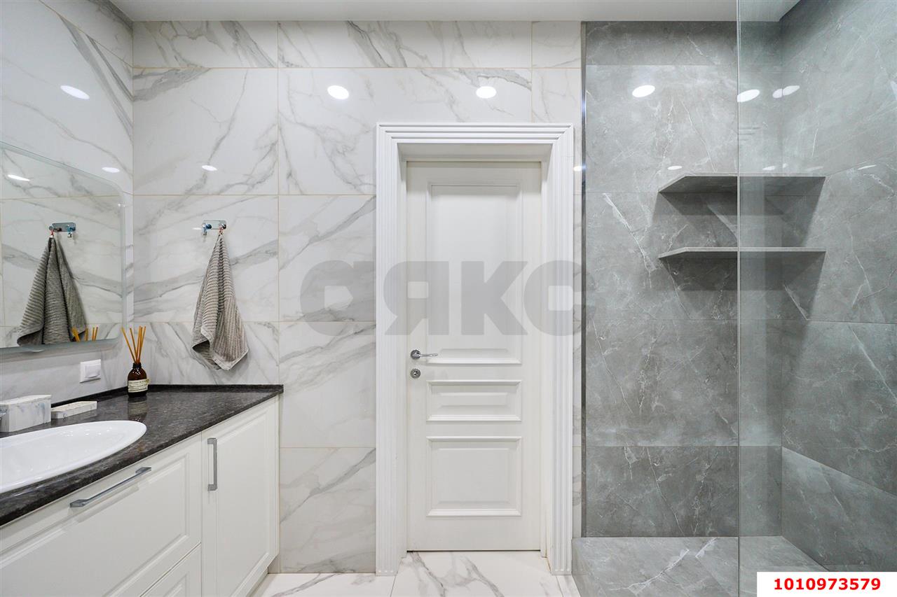 Фото №13: 3-комнатная квартира 130&nbsp;м², 2/16&nbsp;эт. - Краснодар, Западный внутригородской округ, Фестивальный, мкр. ЖК Тургенев, ул. Дальняя, 8к1