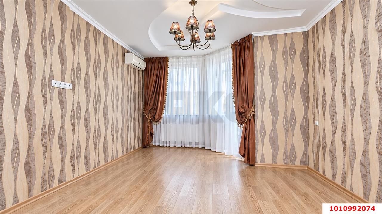 Фото №10: 3-комнатная квартира 125&nbsp;м², 2/10&nbsp;эт. - Краснодар, мкр. Западный внутригородской округ, ул. Брянская, 49