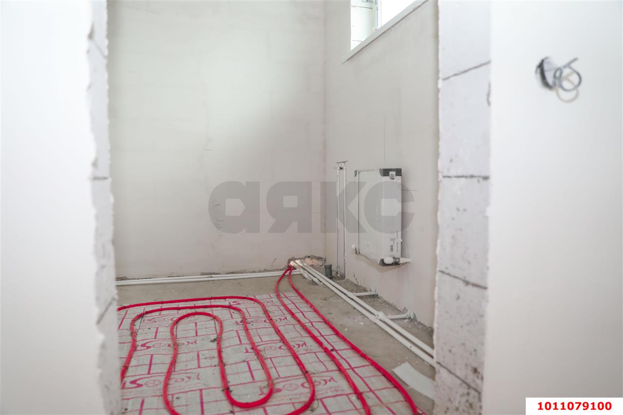 Фото №10: Дом 140&nbsp;м² + 4&nbsp;сот., 2&nbsp;эт. - Лазурный, мкр. Прикубанский внутригородской округ, пр-кт Лазурный, 38