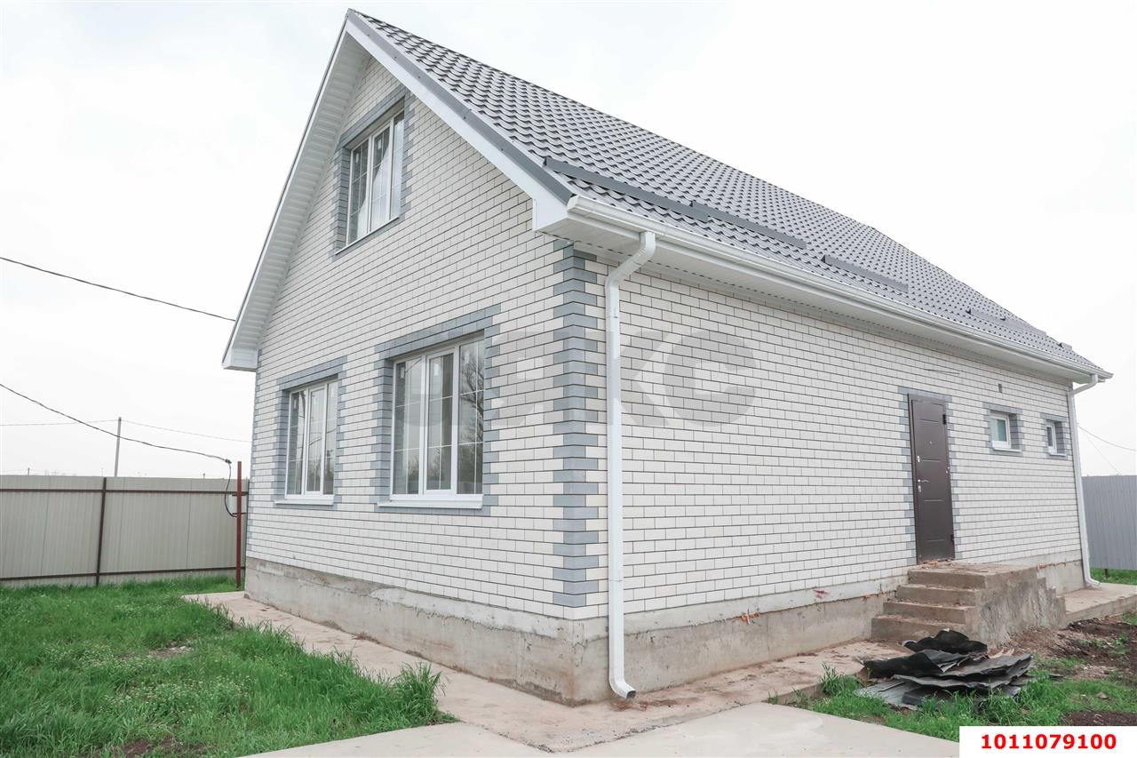 Фото №2: Дом 140&nbsp;м² + 4&nbsp;сот., 2&nbsp;эт. - Лазурный, мкр. Прикубанский внутригородской округ, пр-кт Лазурный, 38