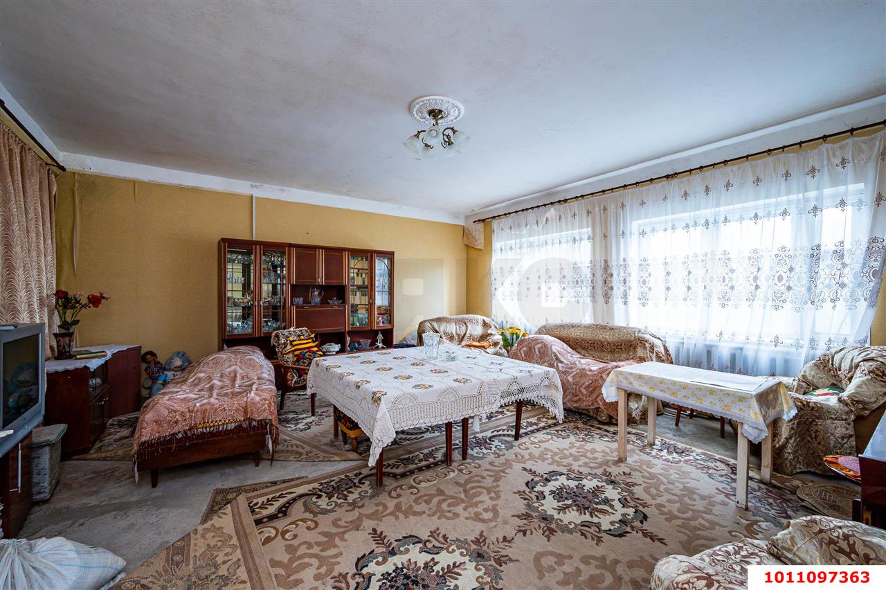 Фото №1: Часть дома 185&nbsp;м² + 2.15&nbsp;сот., 2&nbsp;эт. - Яблоновский, ул. Калинина, 39
