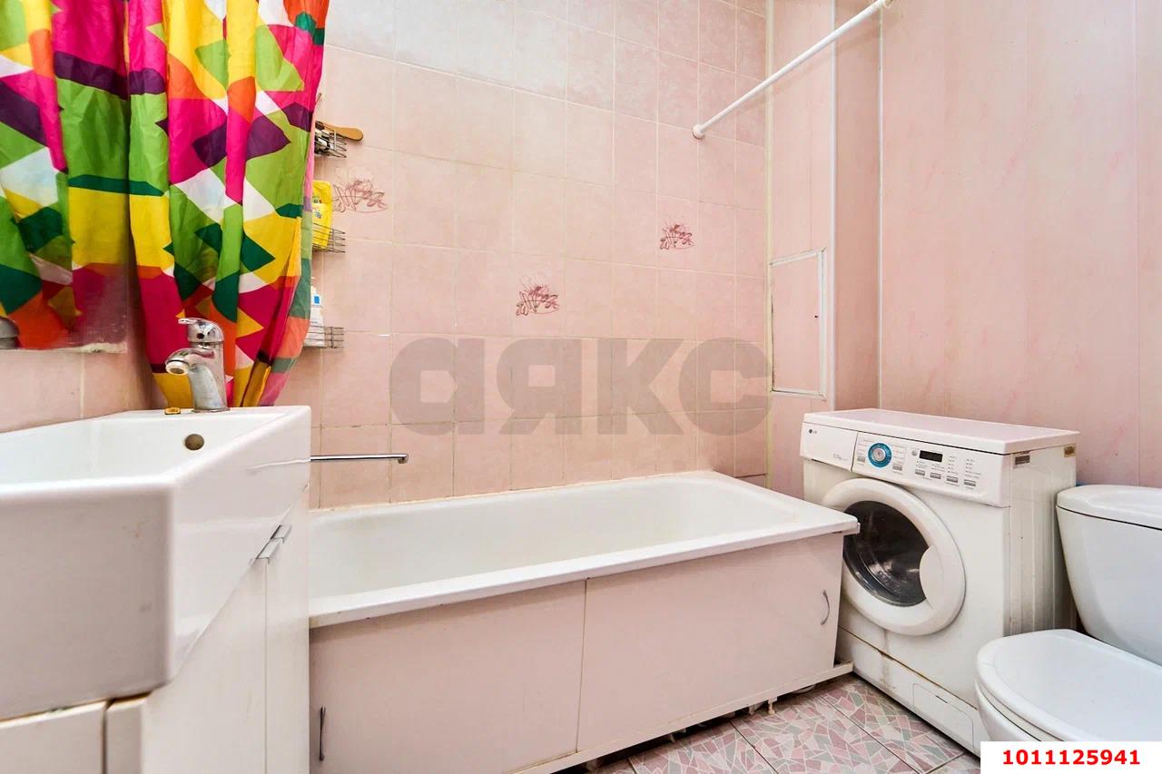 Фото №4: 1-комнатная квартира 45&nbsp;м², 5/5&nbsp;эт. - Краснодар, Центральный внутригородской округ, мкр. Покровка, ул. Садовая, 12