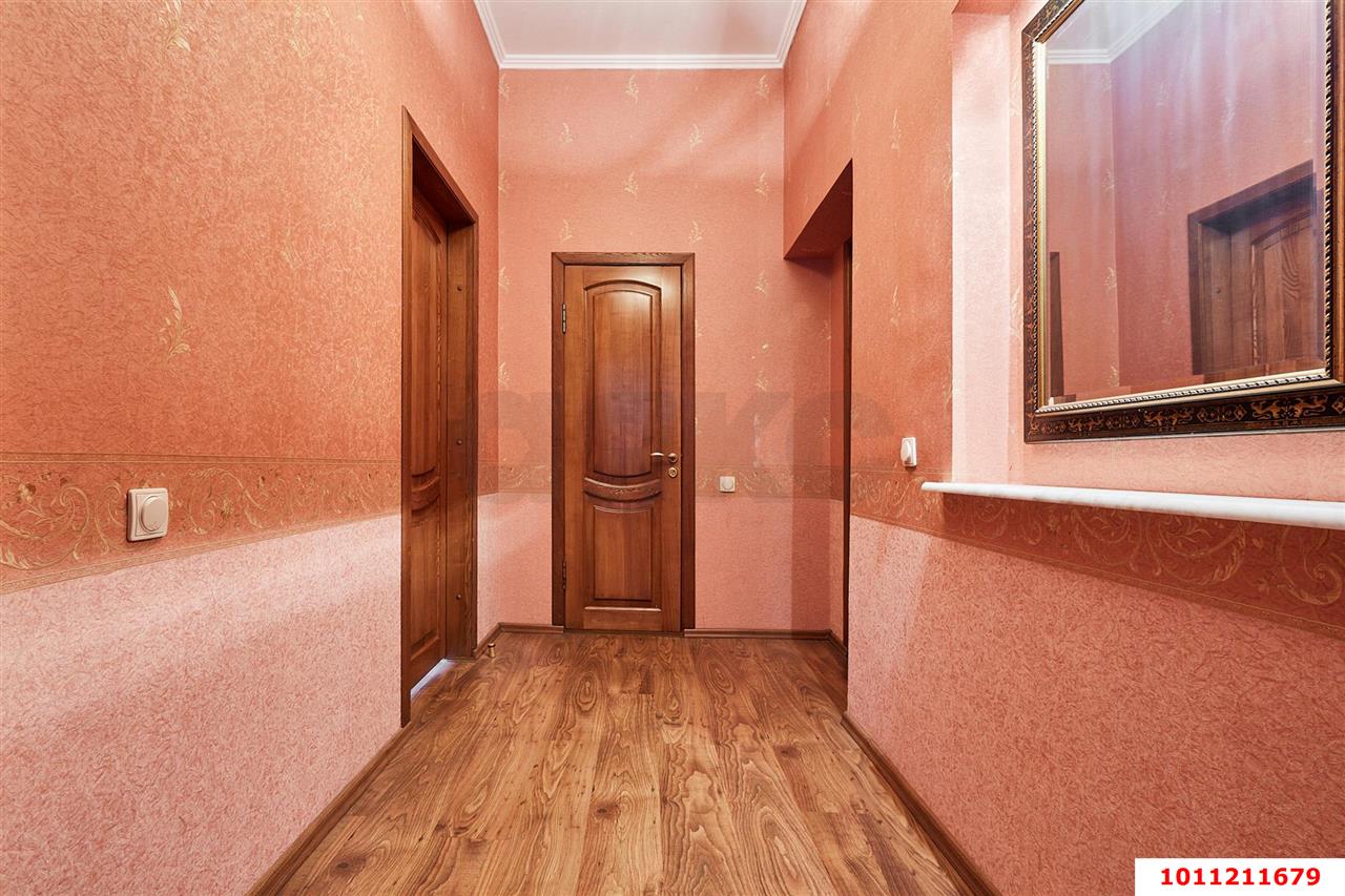 Фото №10: 5+-комнатная квартира 155&nbsp;м², 5/6&nbsp;эт. - Краснодар, Прикубанский внутригородской округ, мкр. Фестивальный, ул. Яна Полуяна, 17