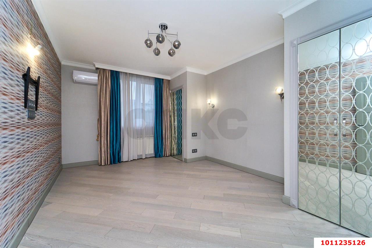 Фото №11: Пентхаус 460&nbsp;м², 22/22&nbsp;эт. - Краснодар, Прикубанский внутригородской округ, Круглик, мкр. Школьный, ул. Филатова, 19/2