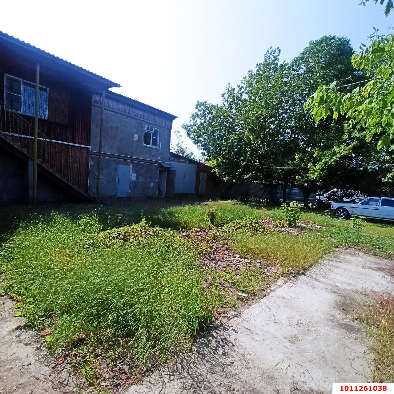 Фото №10: Коммерция 314&nbsp;м², 1/2&nbsp;эт. - Краснодар, Западный внутригородской округ, мкр. Центральный, ул. имени Калинина, 247
