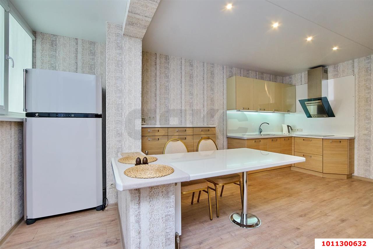 Фото №4: 2-комнатная квартира 80&nbsp;м², 17/17&nbsp;эт. - Краснодар, Карасунский внутригородской округ, Черёмушки, мкр. ЖК Ставропольский, ул. Селезнёва, 4/13к2