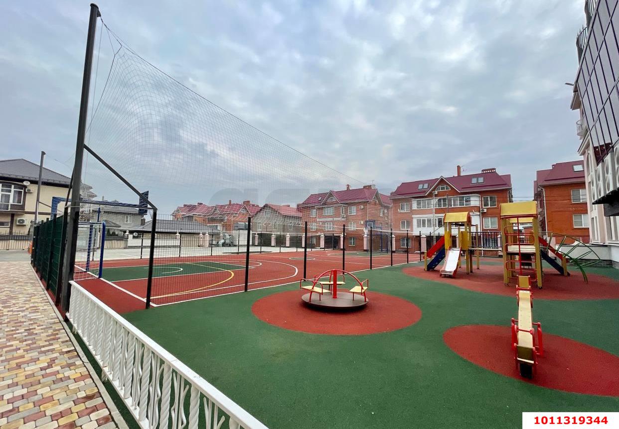Фото №10: 1-комнатная квартира 43&nbsp;м², 14/21&nbsp;эт. - Краснодар, Прикубанский внутригородской округ, Школьный, Круглик, мкр. жилой комплекс Версаль, ул. Черниговская, 1