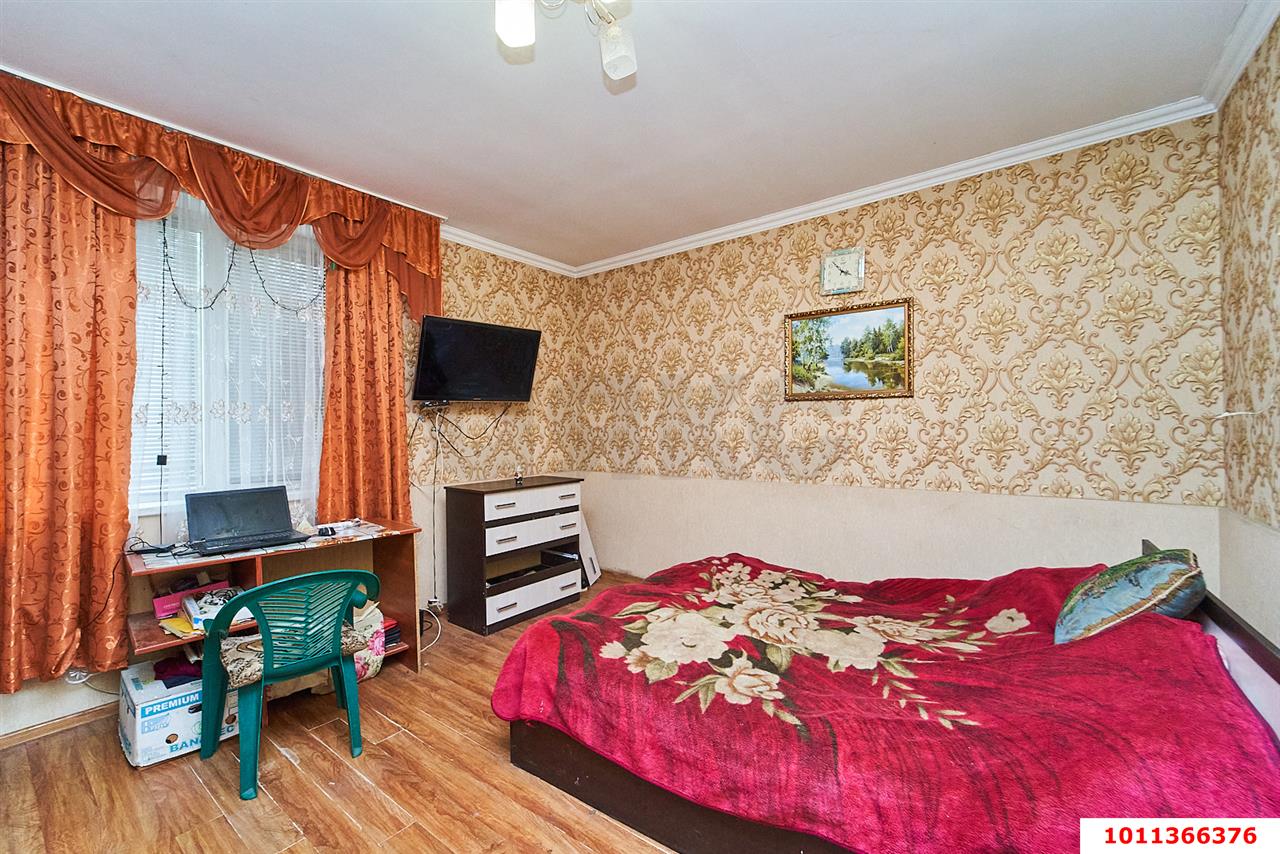 Фото №6: Дом 150&nbsp;м² + 6&nbsp;сот., 2&nbsp;эт. - Октябрьский, Прикубанский внутригородской округ, ст Подсолнечник, ул. Алычёвая, 232