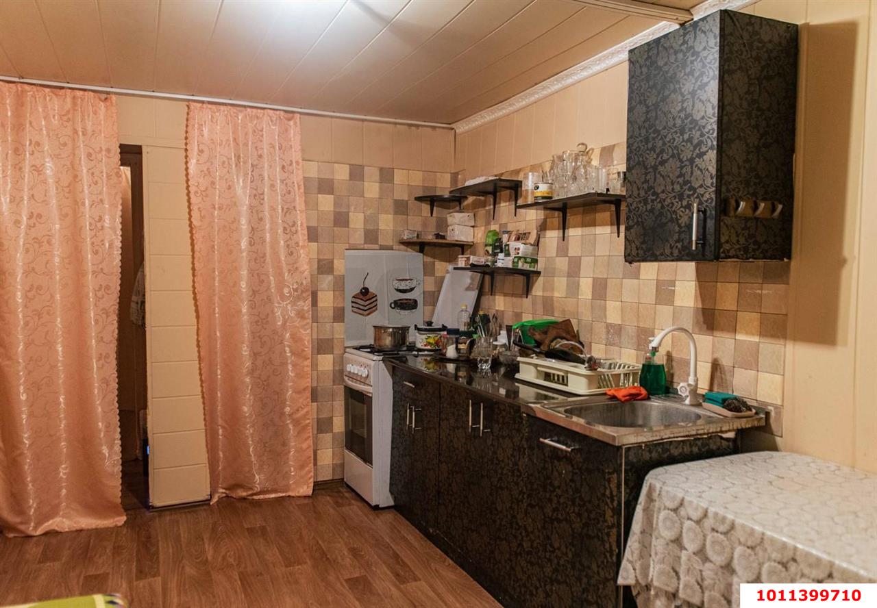 Фото №2: Дом 57&nbsp;м² + 8.3&nbsp;сот., 1&nbsp;эт. - Октябрьский, Прикубанский внутригородской округ, ст Луч, ул. Яблоневая, 185