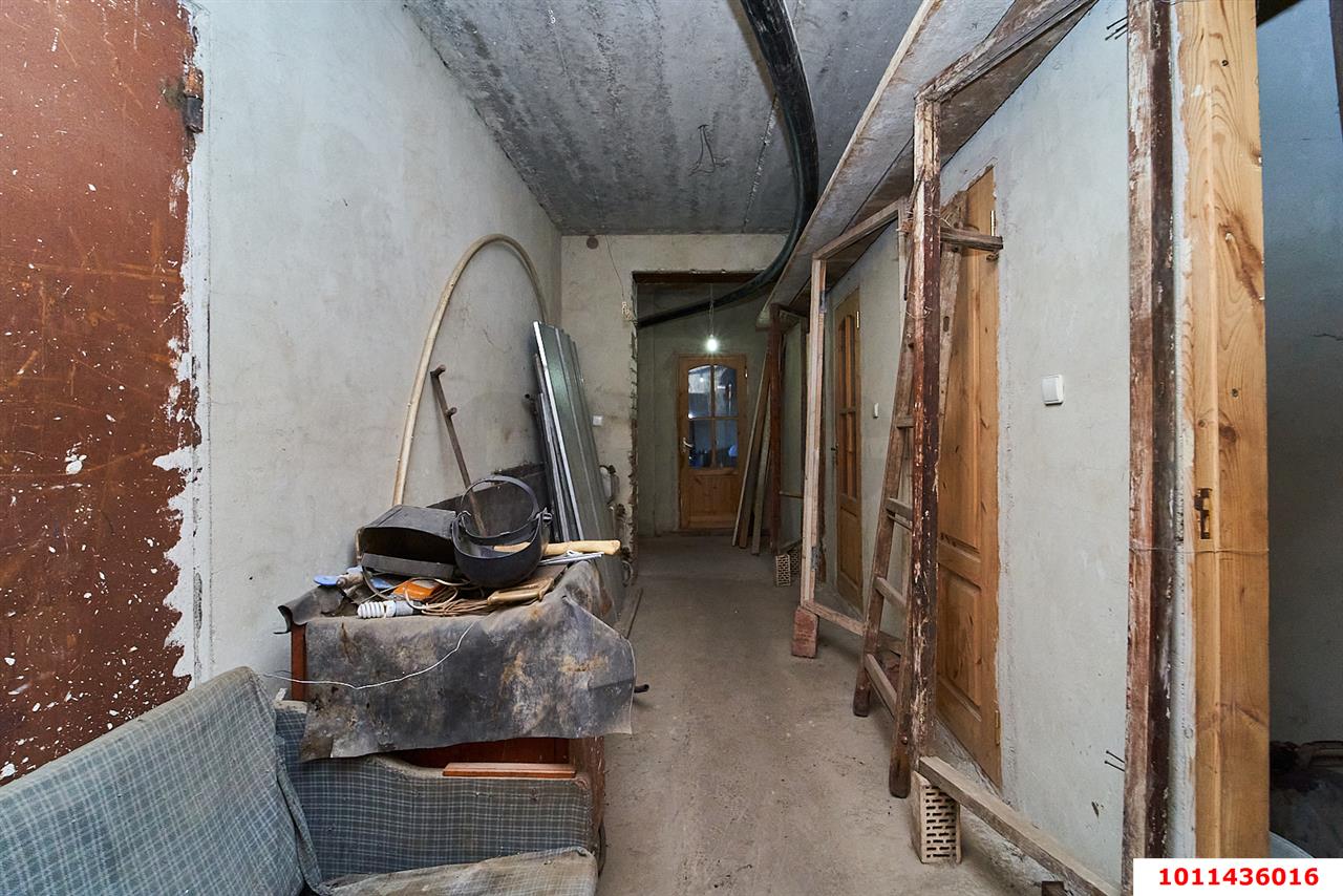 Фото №12: Дом 238&nbsp;м² + 4.14&nbsp;сот., 2&nbsp;эт. - Краснодар, Прикубанский внутригородской округ, Калинино, мкр. Завод Радиоизмерительных Приборов, ул. Корчагинцев, 7