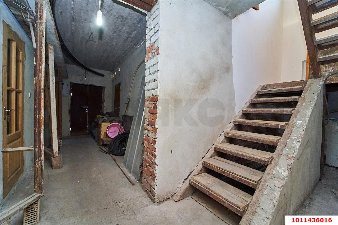 Фото №16: Дом 238&nbsp;м² + 4.14&nbsp;сот., 2&nbsp;эт. - Краснодар, Прикубанский внутригородской округ, Калинино, мкр. Завод Радиоизмерительных Приборов, ул. Корчагинцев, 7