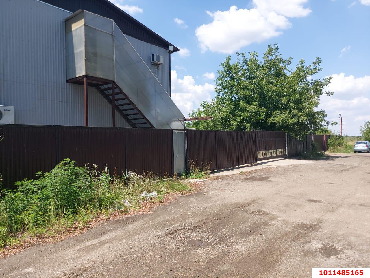 Фото №1: Коммерция 469&nbsp;м², 2&nbsp;эт. - Октябрьский, мкр. Прикубанский внутригородской округ, пер. Зоревой, 7