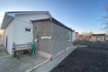 Фото №1: Дом 65 м² + 4 сот., 1 эт. - Кубаночка-Белозёрный, мкр. Прикубанский внутригородской округ, ул. Зелёная