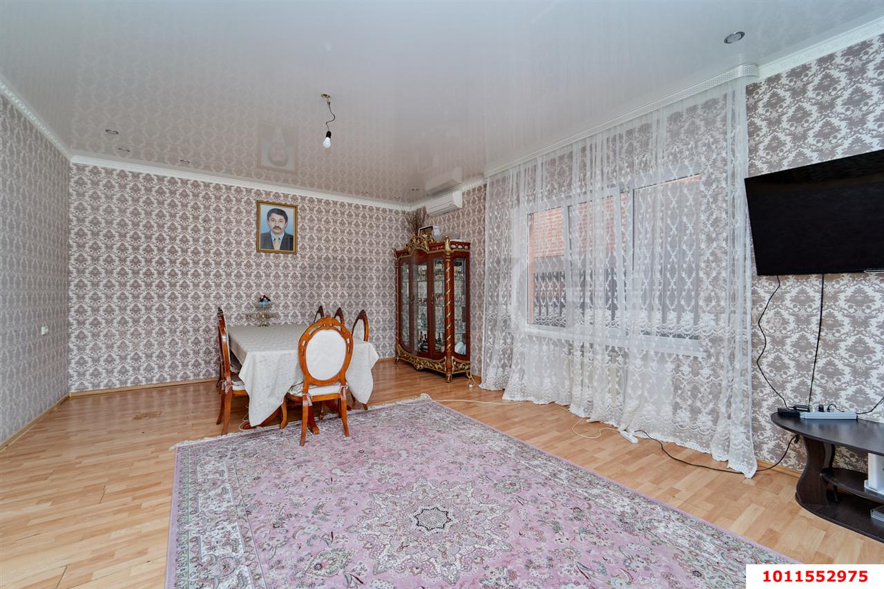 Фото №6: Дом 195&nbsp;м² + 3.67&nbsp;сот., 2&nbsp;эт. - Краснодар, Прикубанский внутригородской округ, Калинино, мкр. Завод Радиоизмерительных Приборов, ул. Карельская, 48