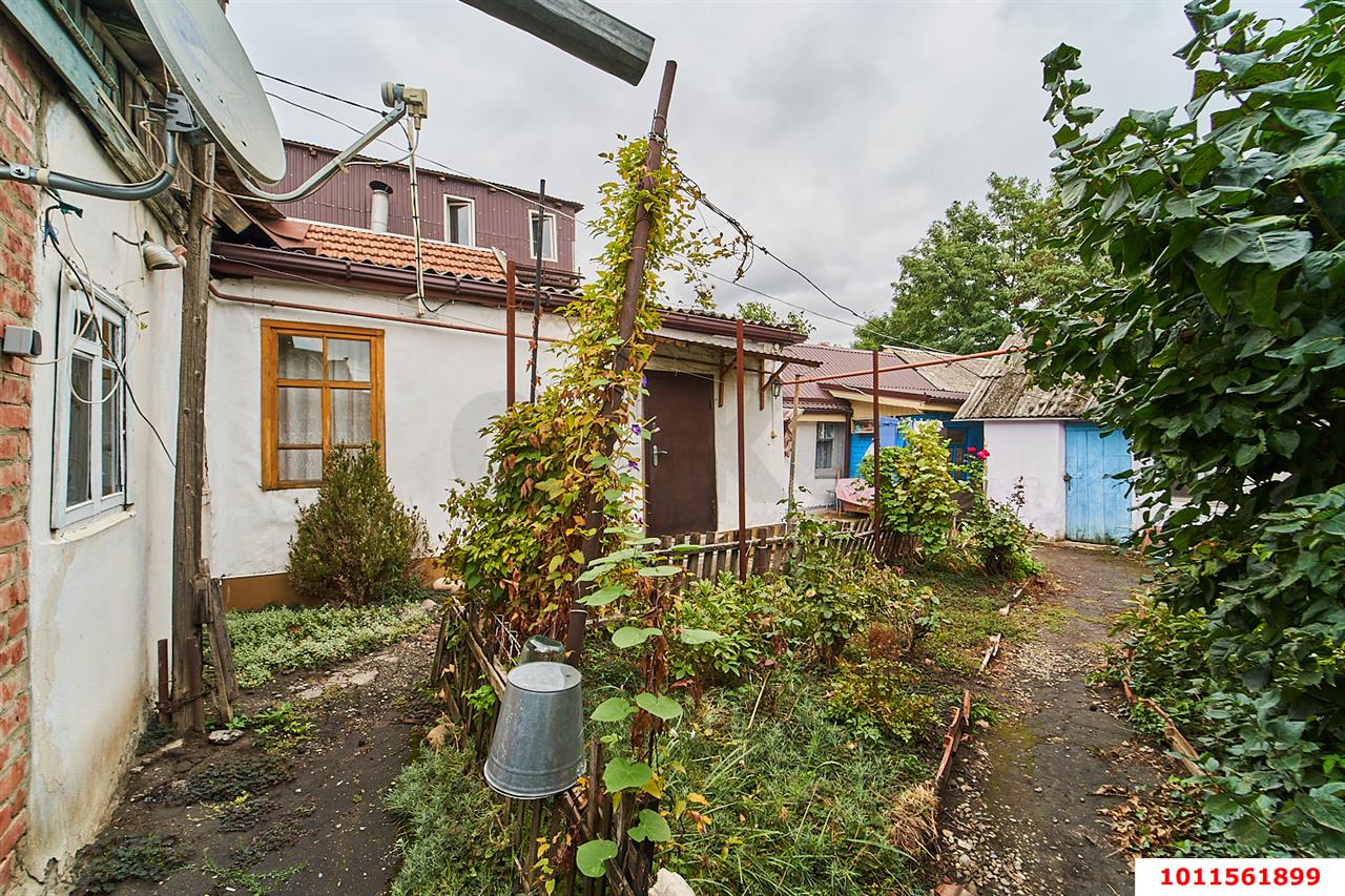 Фото №13: Часть дома 57&nbsp;м² + 4&nbsp;сот., 1&nbsp;эт. - Краснодар, Центральный внутригородской округ, мкр. Дубинка, ул. Озёрная, 29
