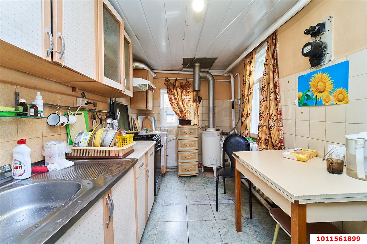 Фото №3: Часть дома 57&nbsp;м² + 4&nbsp;сот., 1&nbsp;эт. - Краснодар, Центральный внутригородской округ, мкр. Дубинка, ул. Озёрная, 29