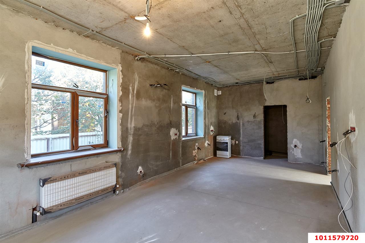 Фото №5: Дом 345&nbsp;м² + 8&nbsp;сот., 2&nbsp;эт. - Краснодар, Прикубанский внутригородской округ, Завод Радиоизмерительных Приборов, мкр. Ростовское Шоссе, пер. Арбатский, 3