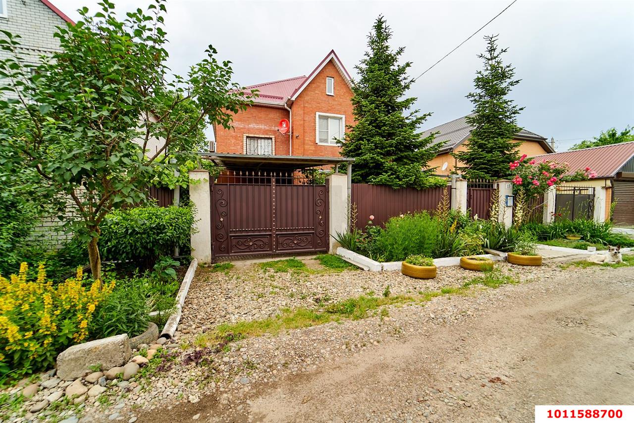 Фото №3: Дом 161&nbsp;м² + 5.48&nbsp;сот., 2&nbsp;эт. - Краснодар, Карасунский внутригородской округ, ж/р Новознаменский, ул. Атамана Чепиги