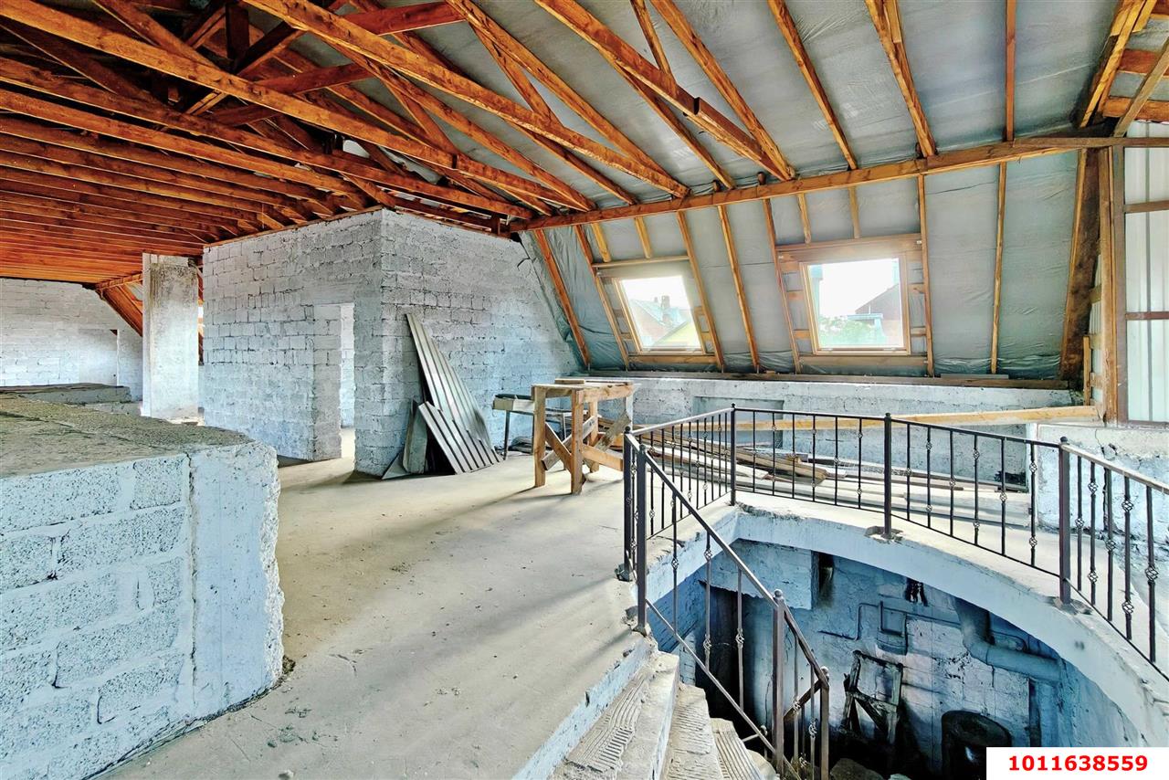 Фото №19: Отдельное здание 675&nbsp;м², 1/2&nbsp;эт. - Краснодар, Западный внутригородской округ, мкр. Центральный, ул. Длинная, 103