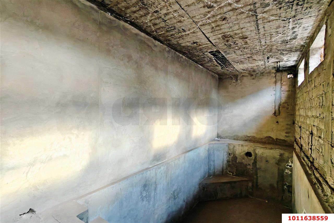 Фото №15: Отдельное здание 675&nbsp;м², 1/2&nbsp;эт. - Краснодар, Западный внутригородской округ, мкр. Центральный, ул. Длинная, 103