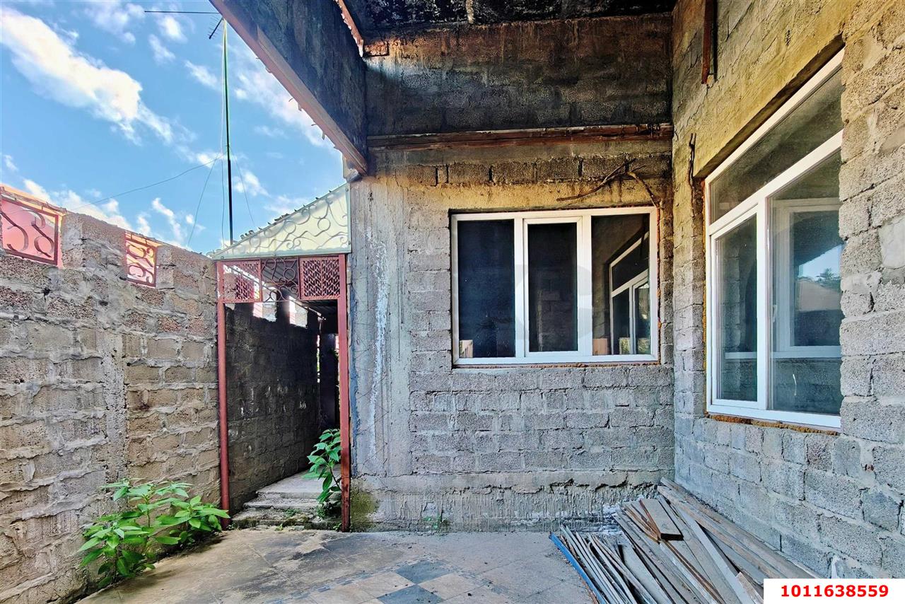Фото №4: Отдельное здание 675&nbsp;м², 1/2&nbsp;эт. - Краснодар, Западный внутригородской округ, мкр. Центральный, ул. Длинная, 103