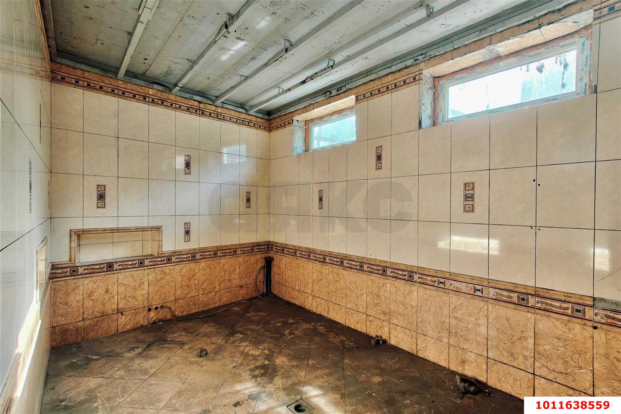 Фото №12: Отдельное здание 675&nbsp;м², 1/2&nbsp;эт. - Краснодар, Западный внутригородской округ, мкр. Центральный, ул. Длинная, 103