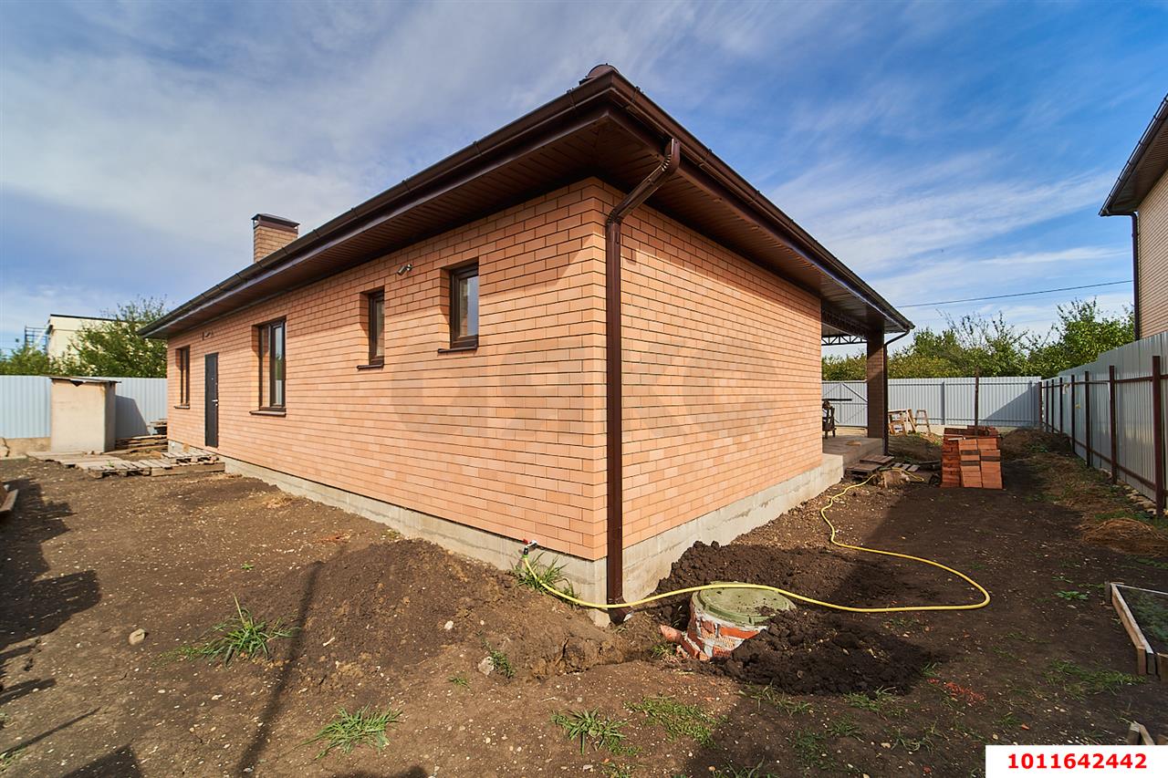 Фото №3: Дом 150&nbsp;м² + 6.44&nbsp;сот., 1&nbsp;эт. - Краснодар, Прикубанский внутригородской округ, Сады Калинина, ст Радист, ул. Вишнёвая