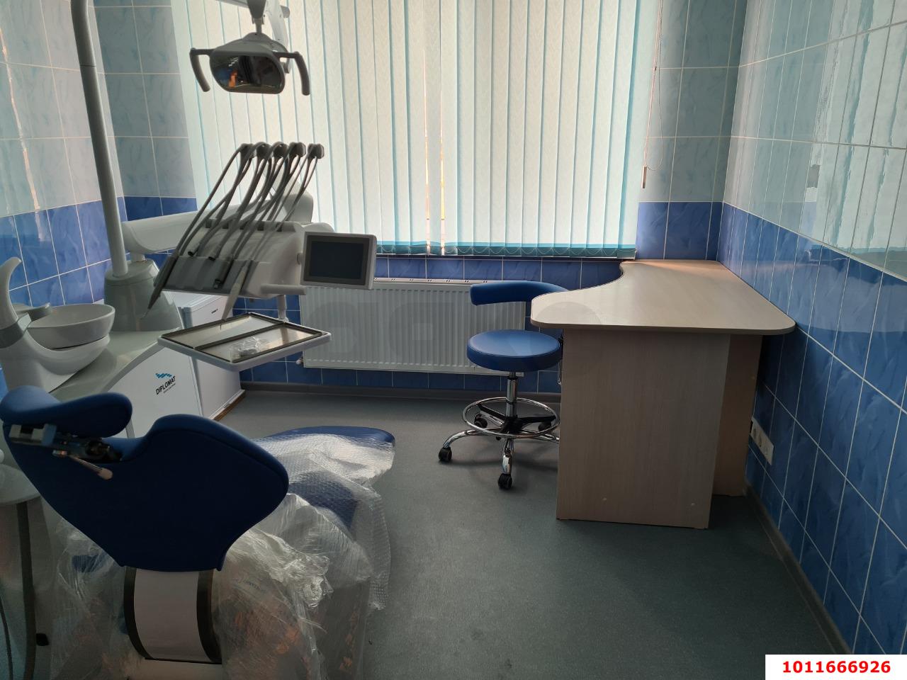 Фото №7: Торговое помещение 51&nbsp;м², 1/9&nbsp;эт. - Краснодар, Прикубанский внутригородской округ, мкр. жилой комплекс Спортивная Деревня, ул. Западный Обход, 42к3